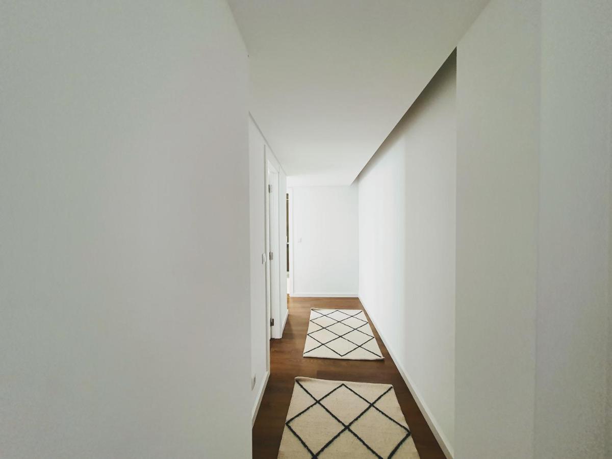 Praca Do Chile Deluxe By Lisbon Village Apartments Exterior photo